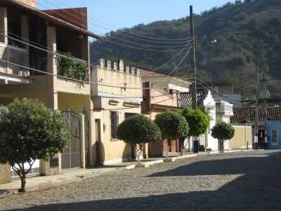 RUA CENTRAL, POR ANTONIO VITORINO DE SOUZA - ANTA - RJ